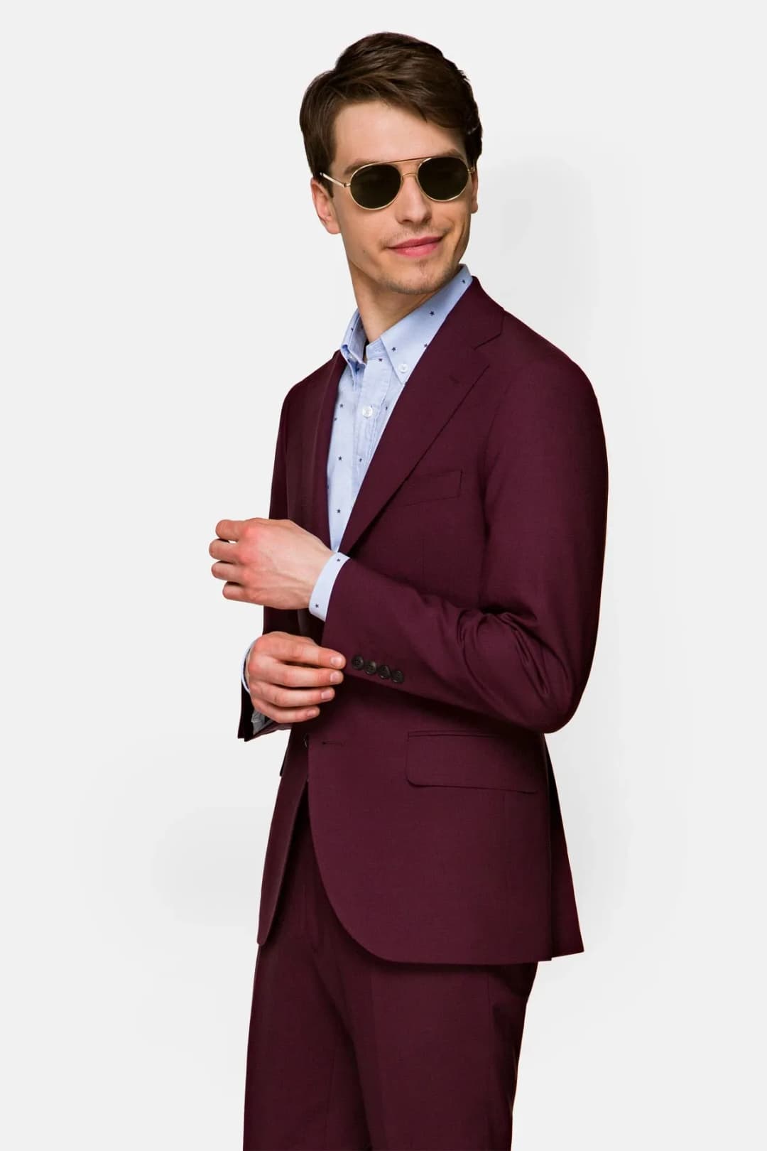 Stylizacje na imprezę firmową: Unikaj wpadek i zaskocz profesjonalnym lookiem