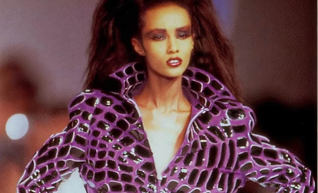 Cekiny lata 80: Jak wprowadzić je do współczesnych stylizacji?