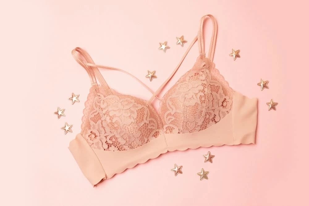 Biustonosz do sukienki z dużym dekoltem: Jak wybrać idealny?